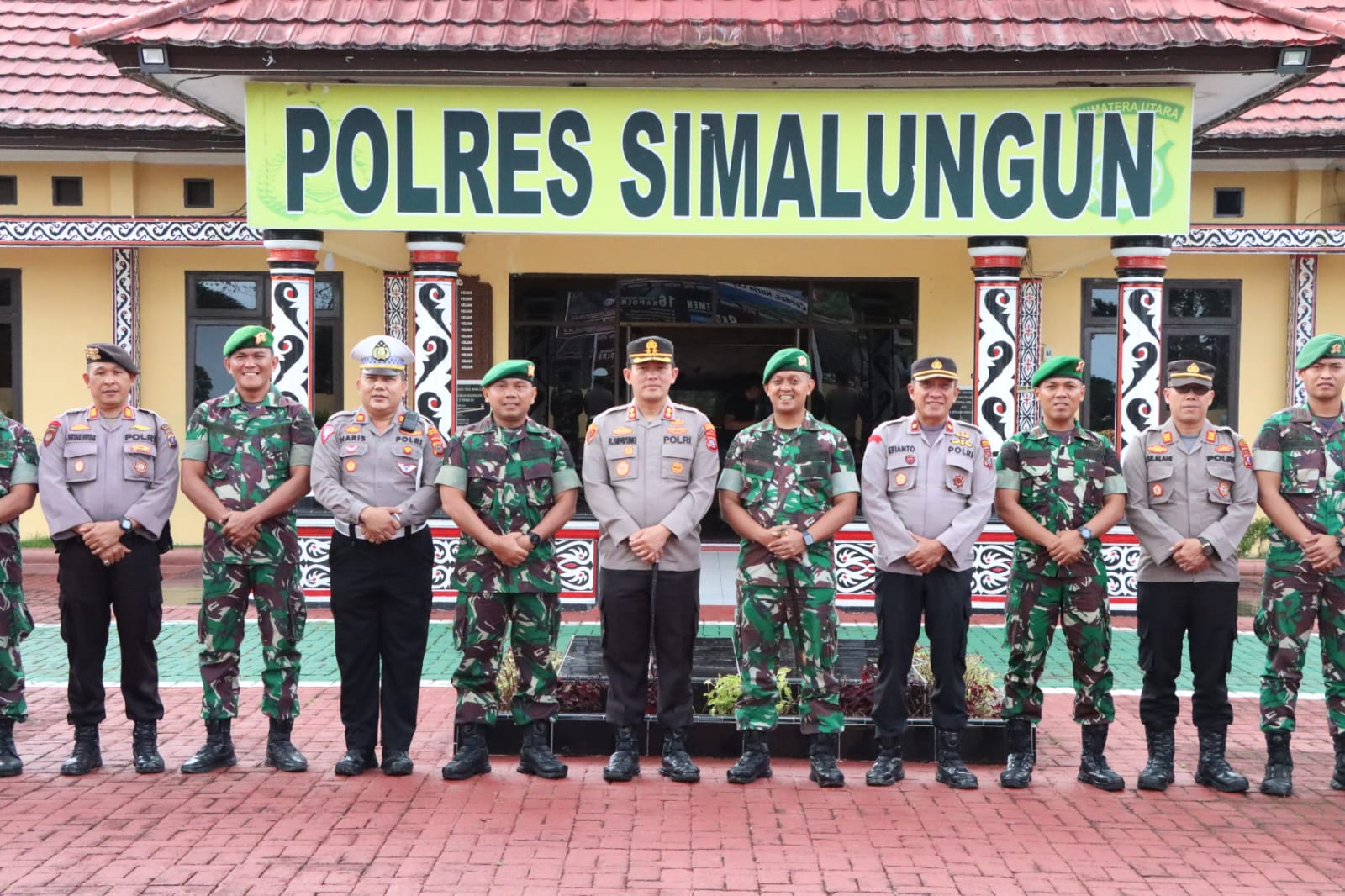 Tingkatkan Sinergitas, Kapolres Simalungun Terima Kunjungan Danyonif 122/Tombak Sakti