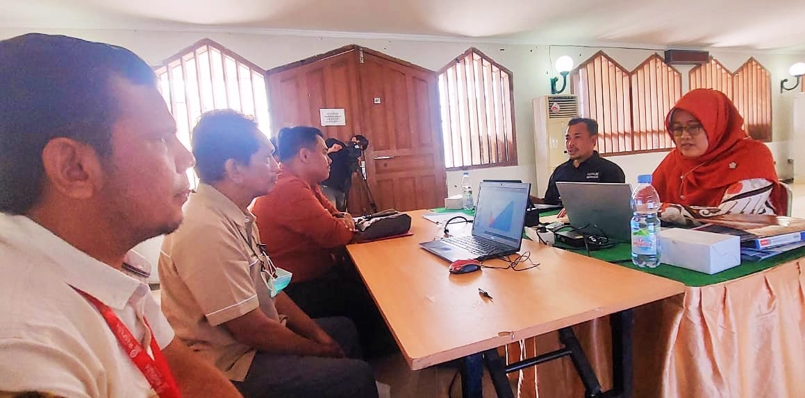 Empat Wartawan Waspada Presentasi Media Center Haji Kemenag