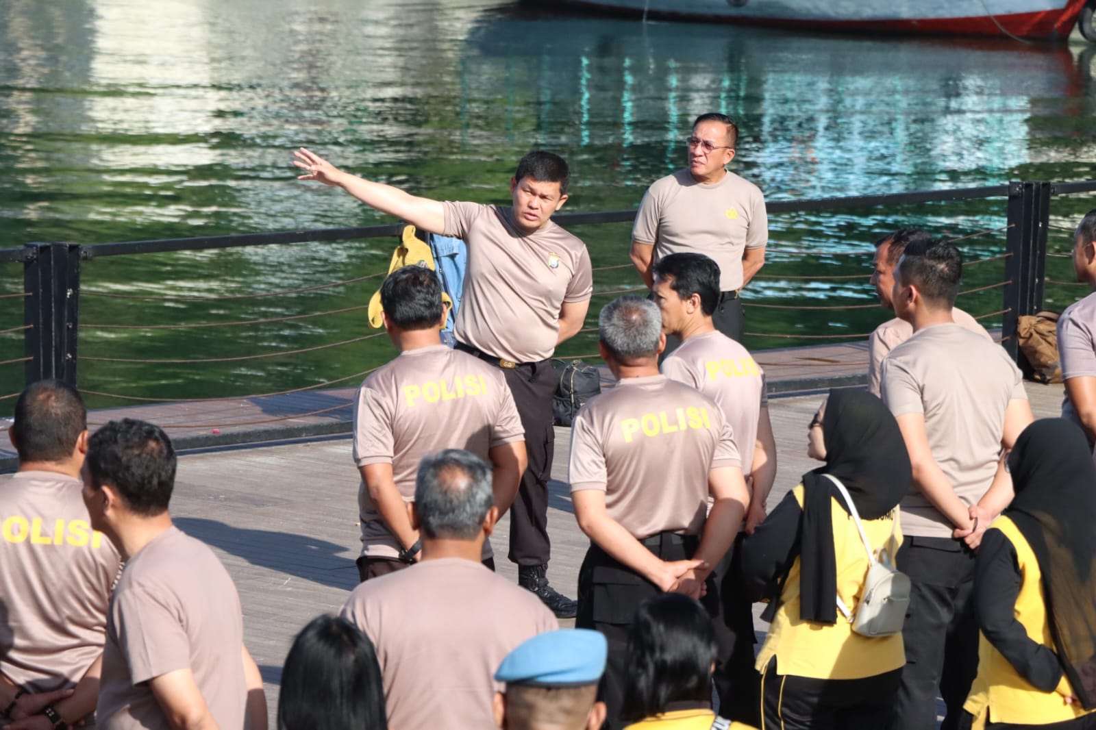 Kapolres Simalungun Minta Warga Parapat Dukung F1 H2O