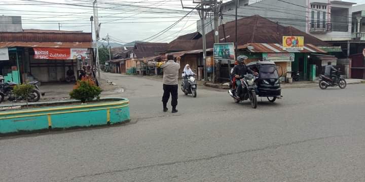Aksi Simpatik Atur Kelancaran Lalin