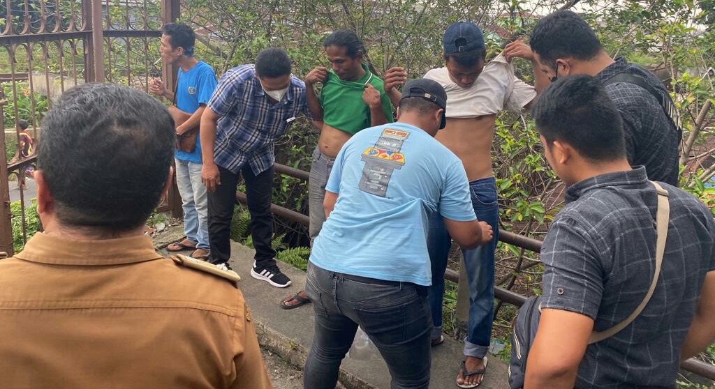 Tim Gabungan Polres P.Siantar Temukan 3 Pria Positif SS Dan Ganja