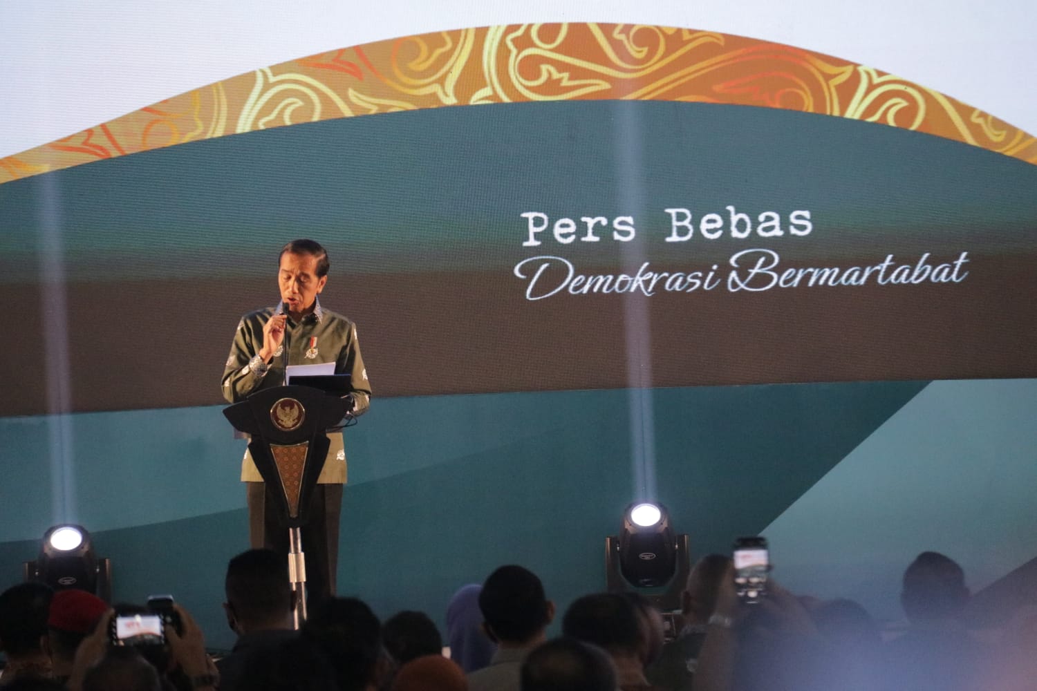 Jokowi Minta Tuntas Sebulan, Apa Itu Publisher Rights?