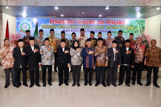 Bupati-Wakil Bupati Bantu Rp50 Juta Bangun STAIS Syekh Abdul Fattah