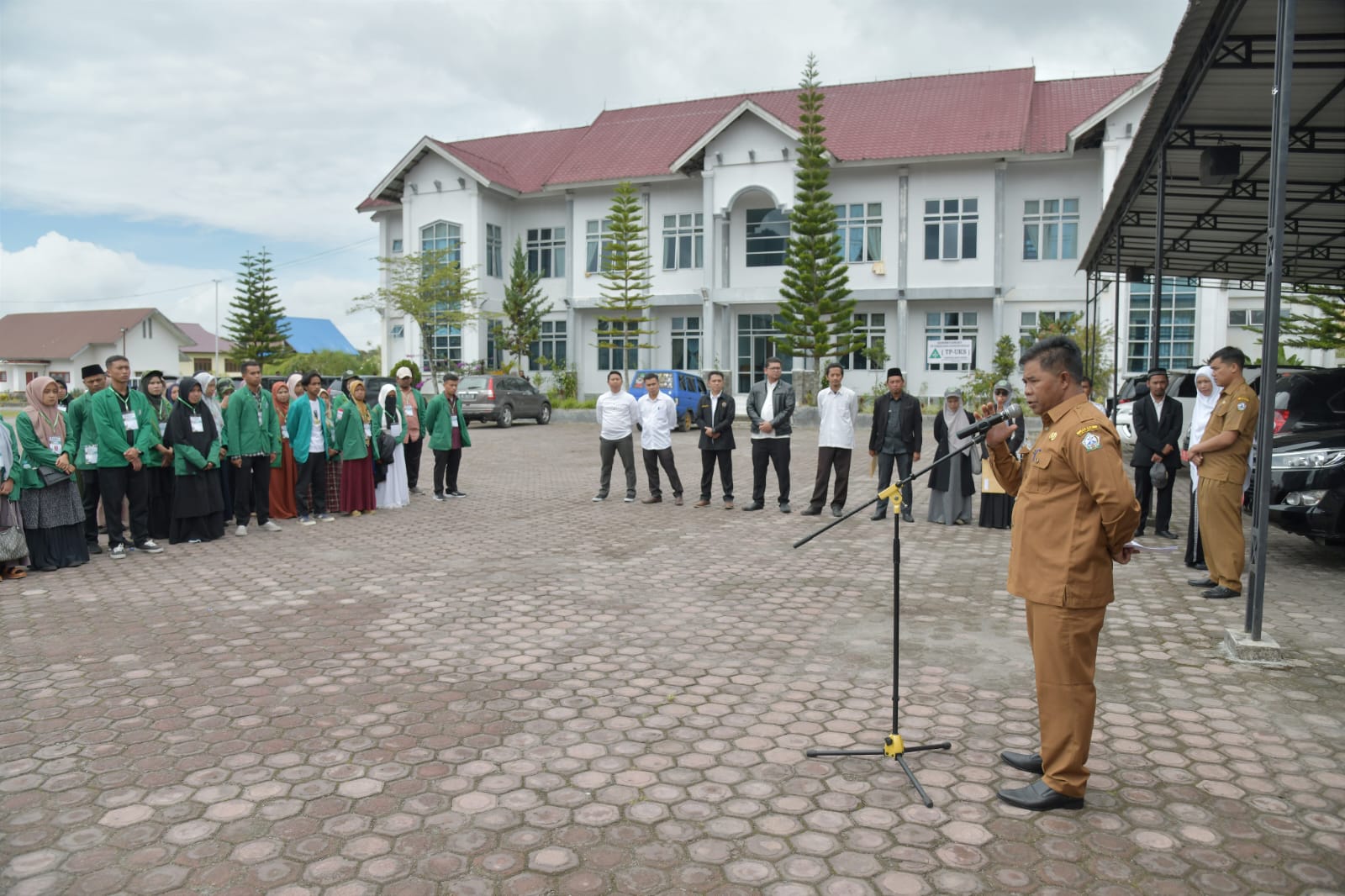 Pj Bupati Haili Yoga Terima Mahasiswa (KKN) Di Bener Meriah