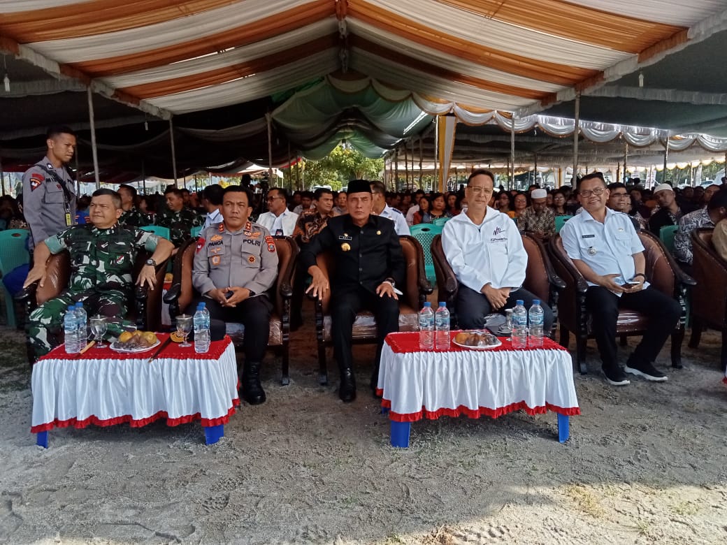 Bupati Toba Ajak Warga Berikan Layanan Terbaik Pada Wisatawan F1H2O