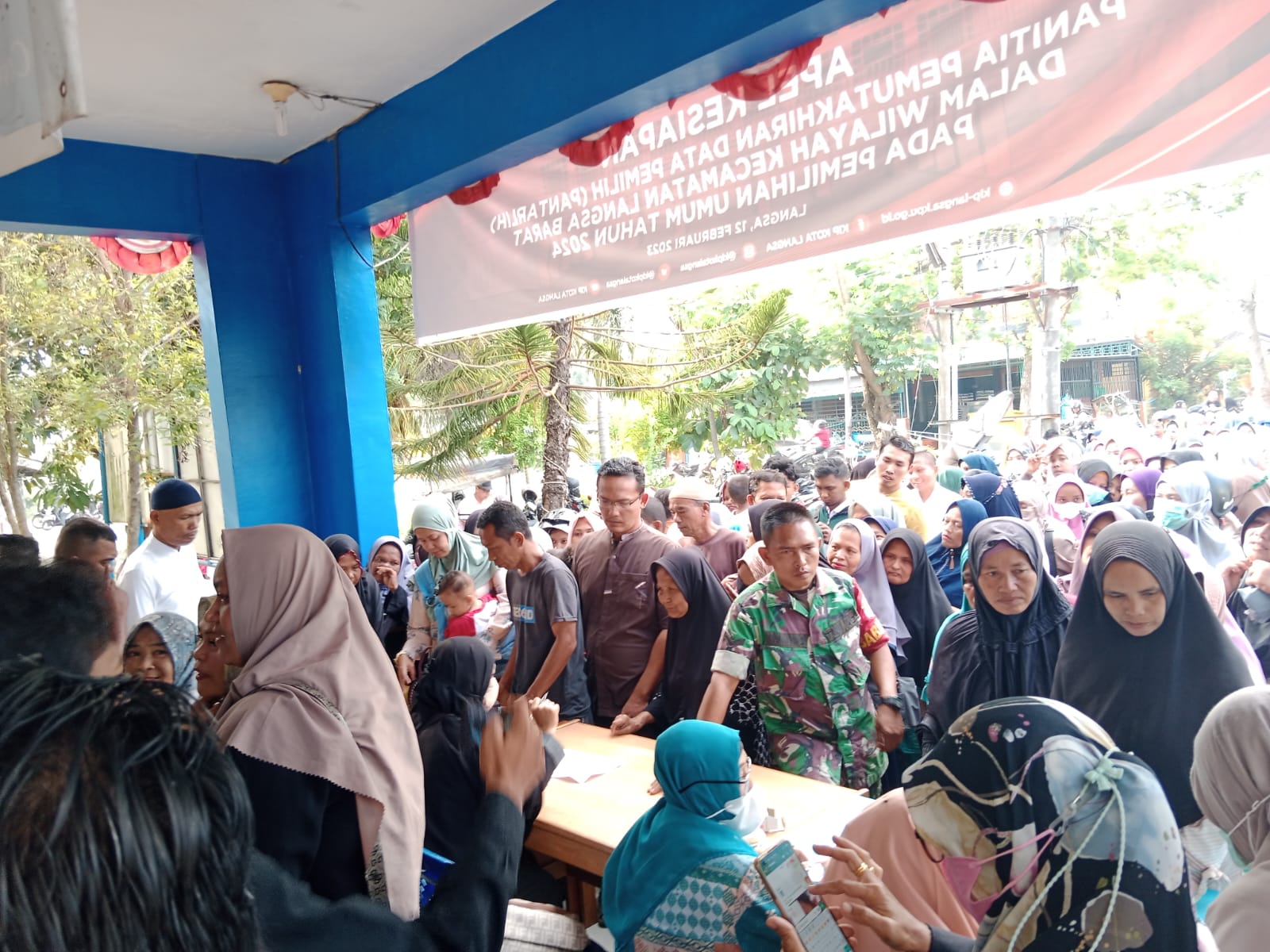 Ratusan Warga Langsa Antusias Dapatkan GPM