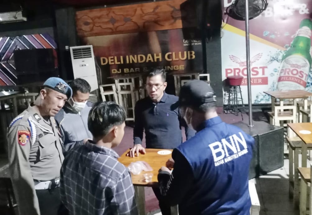 Razia Hiburan Malam Di Deliserdang Amankan 3 Pria Dan 3 Wanita Positif Ekstasi
