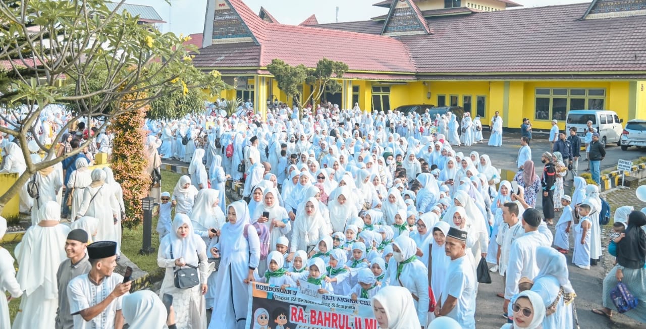 Ribuan Siswa PAUD Padang Sidempuan Manasik Haji