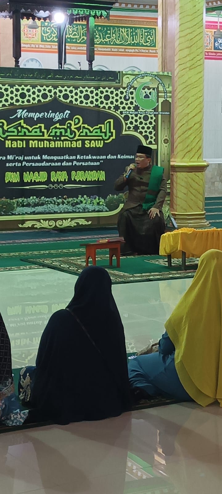 Shalat Dapat Mengobati Penyakit Sombong Dan Rakus