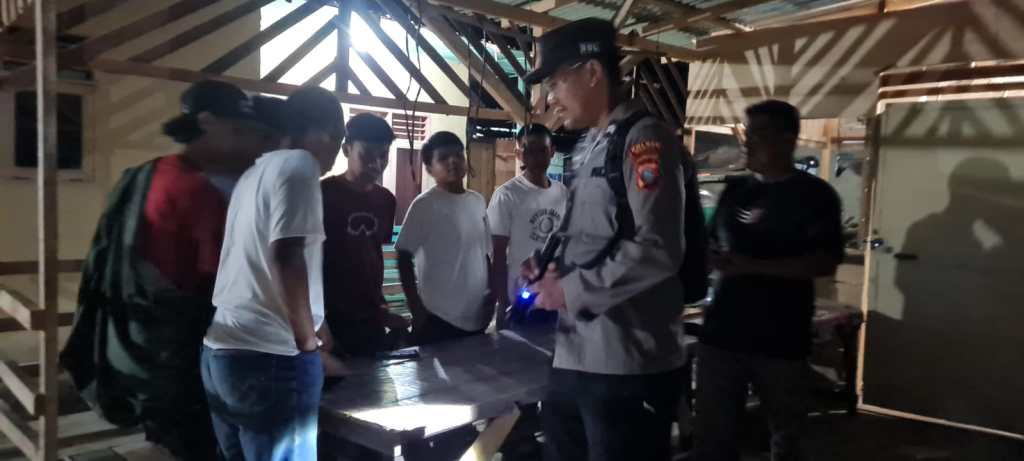 Polisi Dan Masyarakat Sisir Lokasi Rawan Narkoba Di Panyabungan