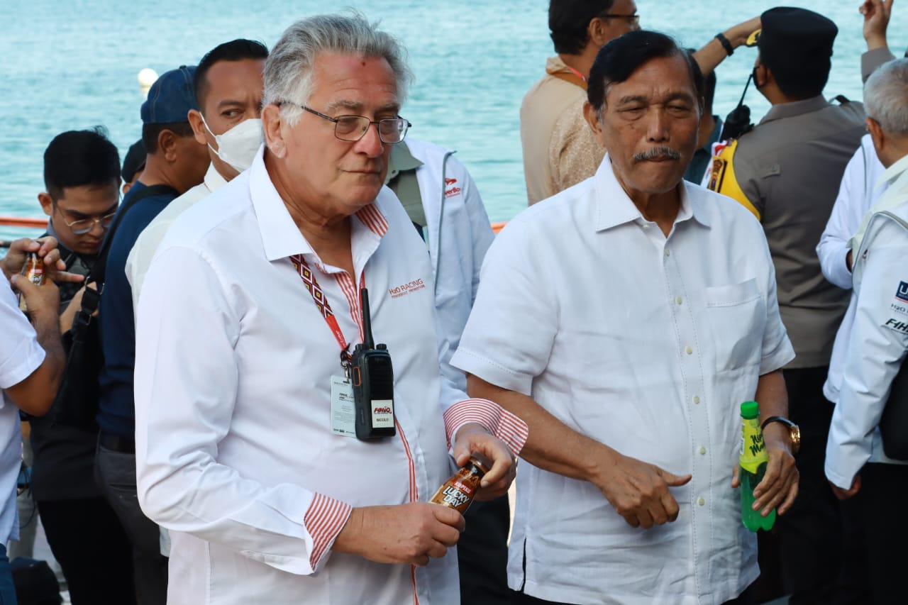 Produk Indonesia Torehkan Citra Positif Di Ajang Kopiko F1 Powerboat