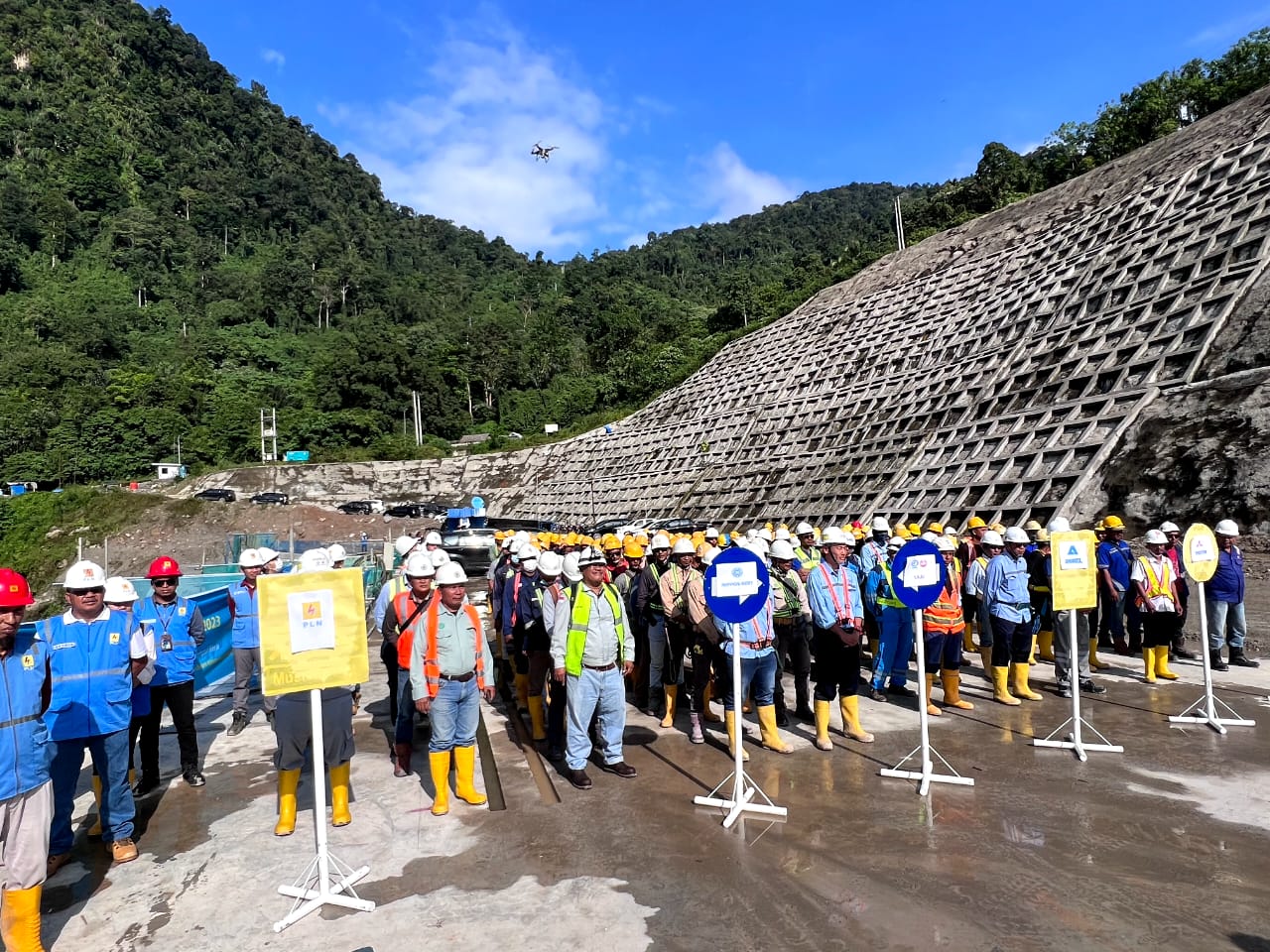 Peringatan Bulan K3, PLN UIP Sumbagut Gelar Apel di Intake Tunnel PLTA Asahan 3