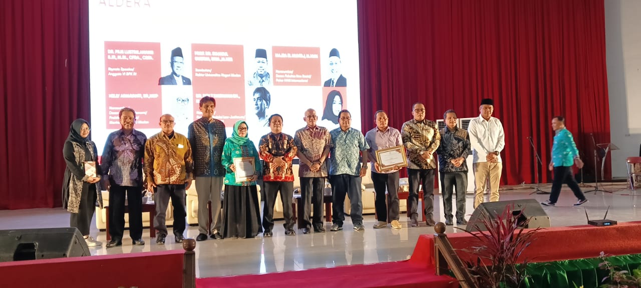 Bedah Buku ALDERA Di Unimed, Hanya Mahasiswa Mampu Kawal Reformasi