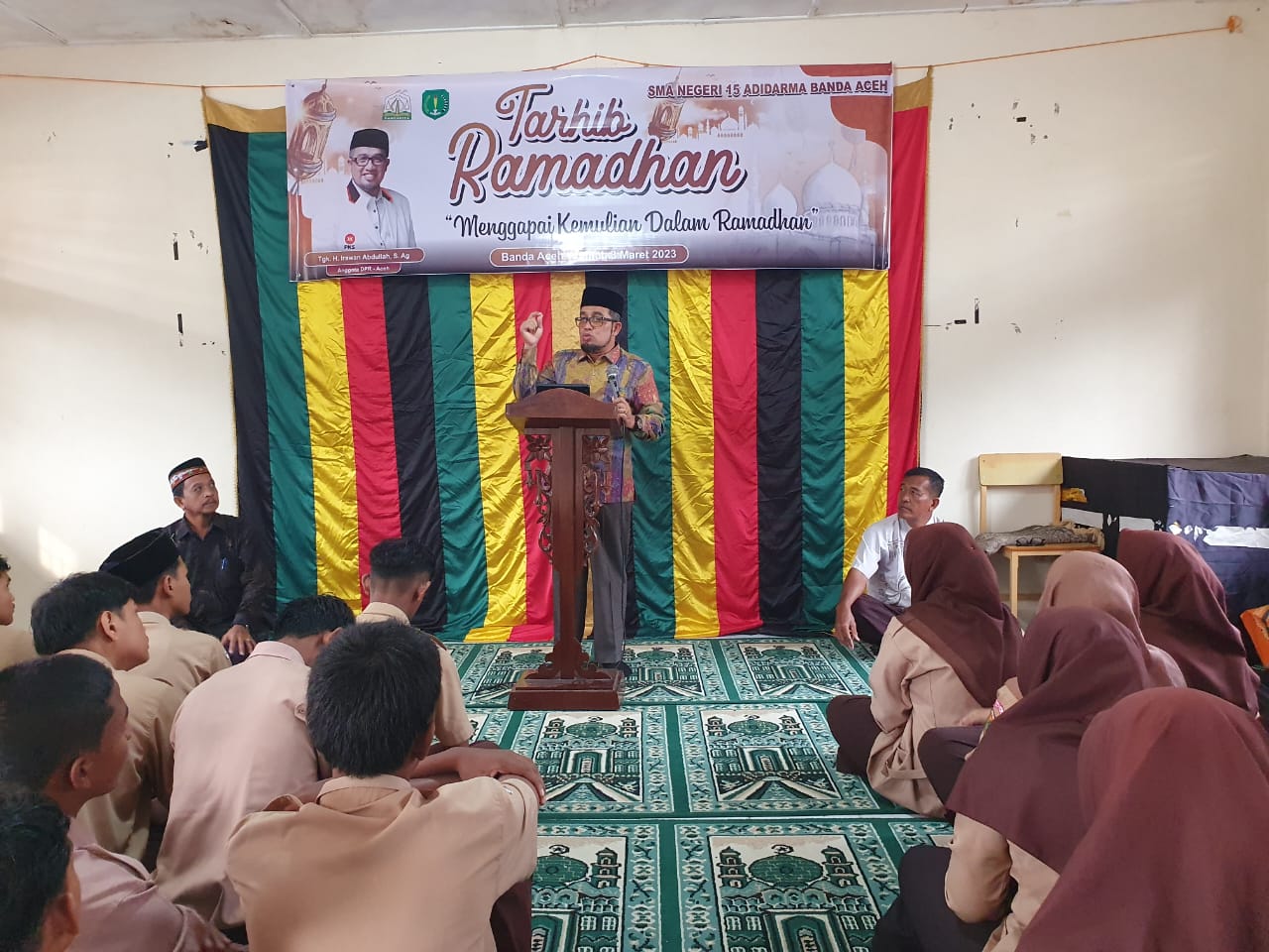 Tgk Irawan Abdullah Isi Tarhib Ramadan Di SMAN 15 Adidarma Banda Aceh