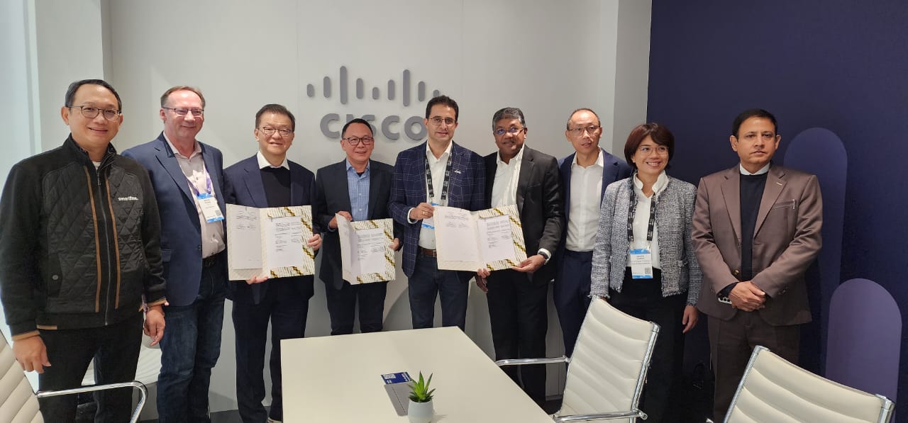 Smartfren dan Cisco Tandatangani Partnership Value Framework untuk Percepatan Ekspansi Menuju 5G