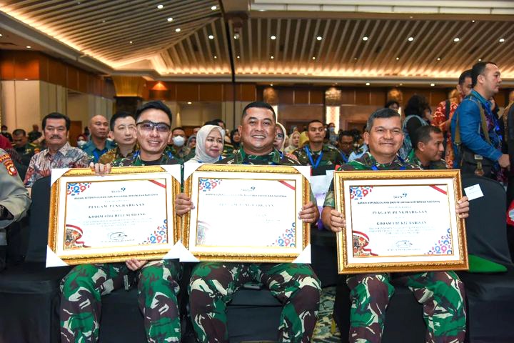 Kodam I/BB Terima 4 Penghargaan Kencana Penurunan Stunting PBKPPS