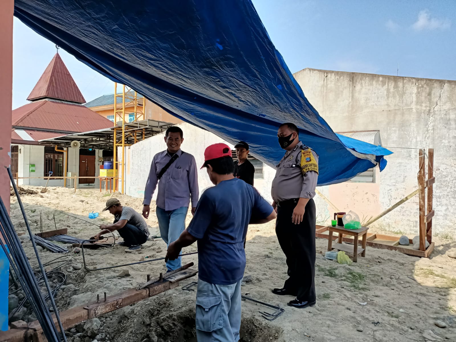 Bhabinkamtibmas Polsek Medan Timur Dipercaya Sebagai Ketua Pembangunan Masjid Al Amin