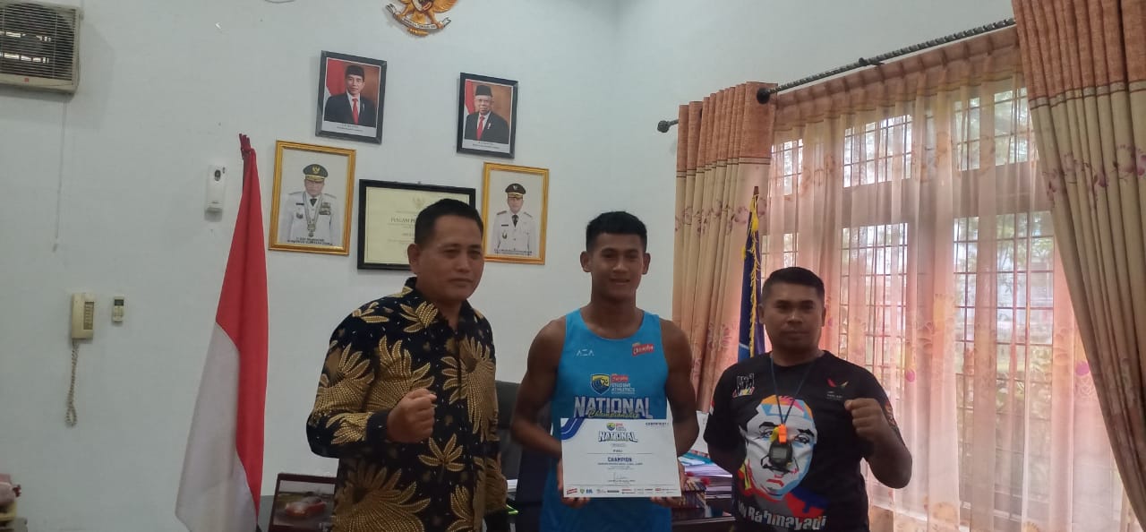 Siswa SMKN 2 Medan Juara Lompat Jauh Nasional Dan Internasional