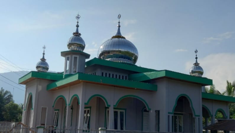 Kapolres Tapsel Bantu Rehab Masjid Baburrohman