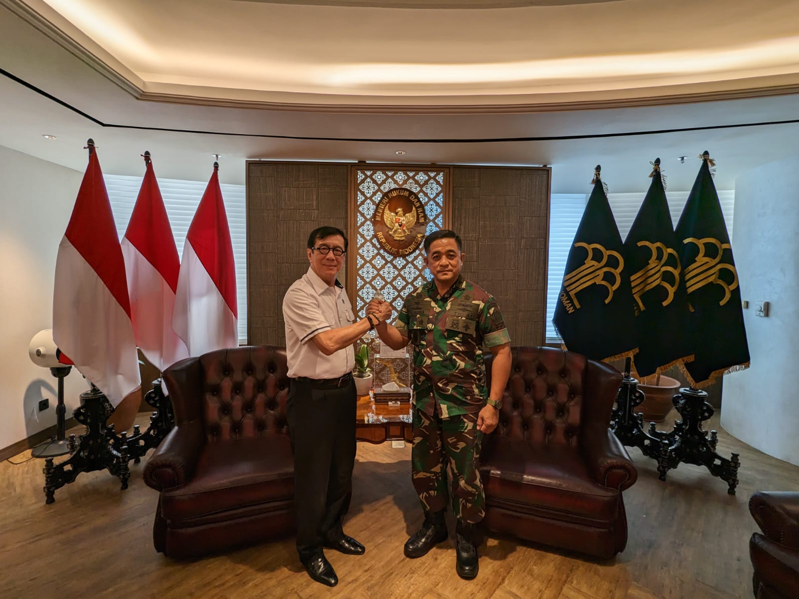 Laksma TNI Yulianus Zebua, Putra Nias Kini Jabat Inspektur Kogabwilhan I
