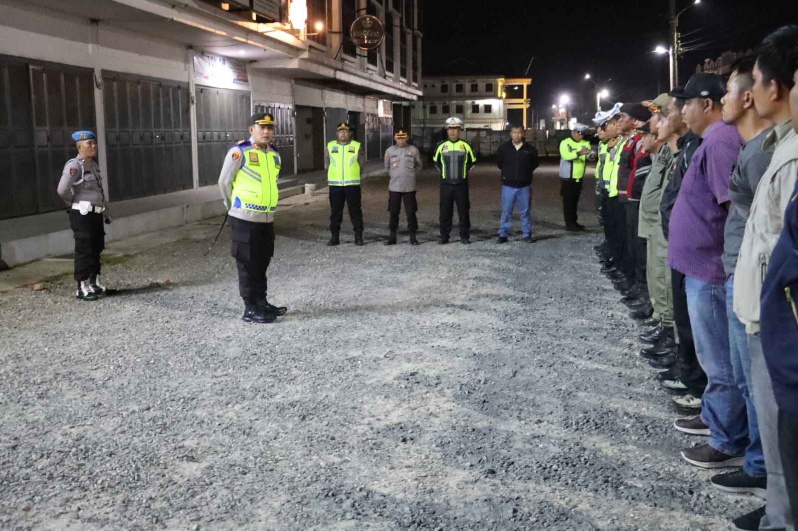 Jelang Ramadan Kapolres Simalungun Gelar Patroli Skala Besar Di Malam Hari