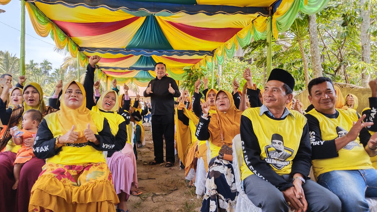 Warga Agara Puji Kepedulian Anggota DPR RI Salim Fakhry