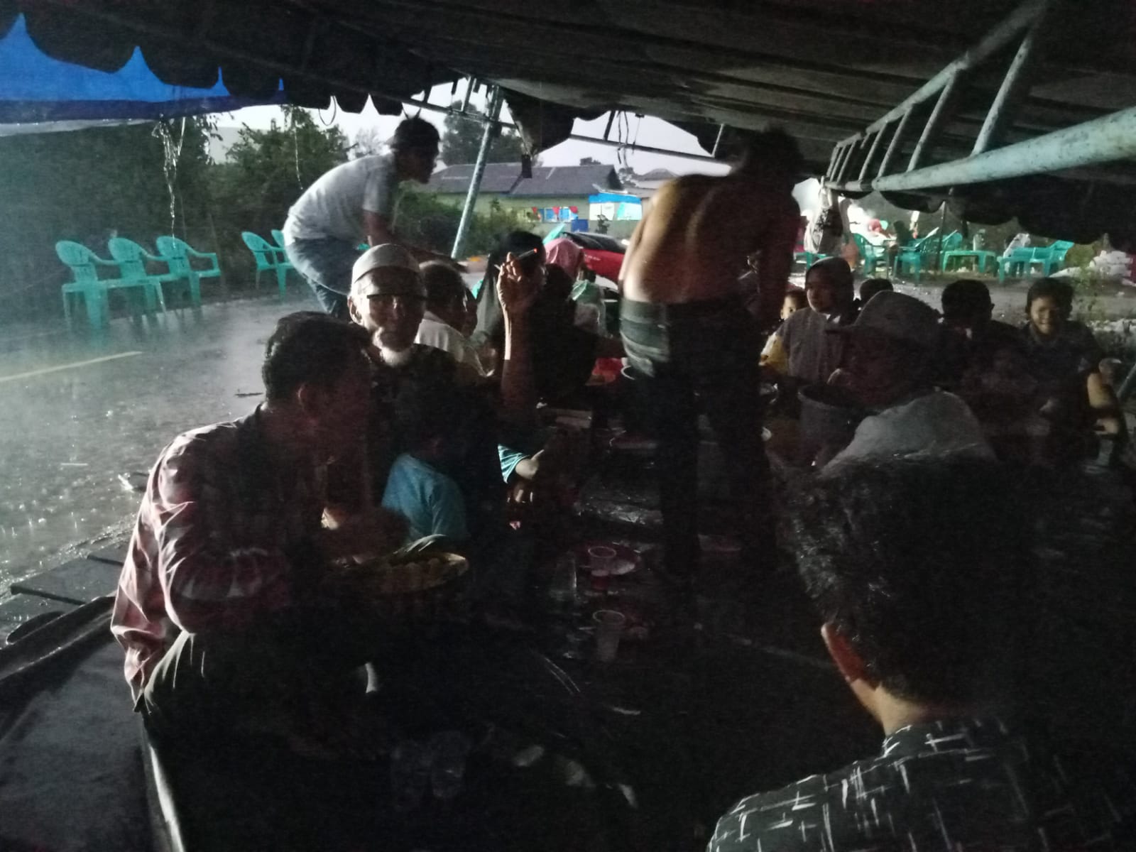 Usai Salat Jumat, Forkopimda Madina Bahas PT RPR