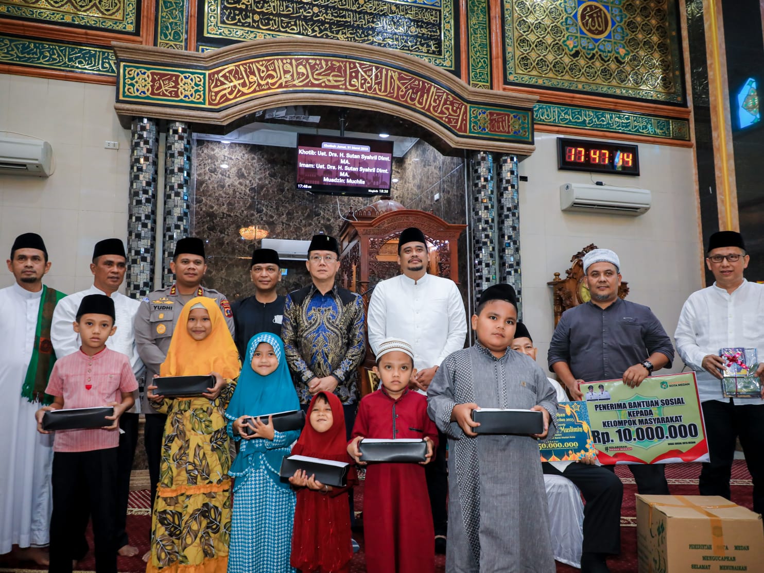 Safari Ramadhan, Pemko Salurkan Bantuan untuk Kemakmuran Masjid Pahlawan Muslimin Medan Kota