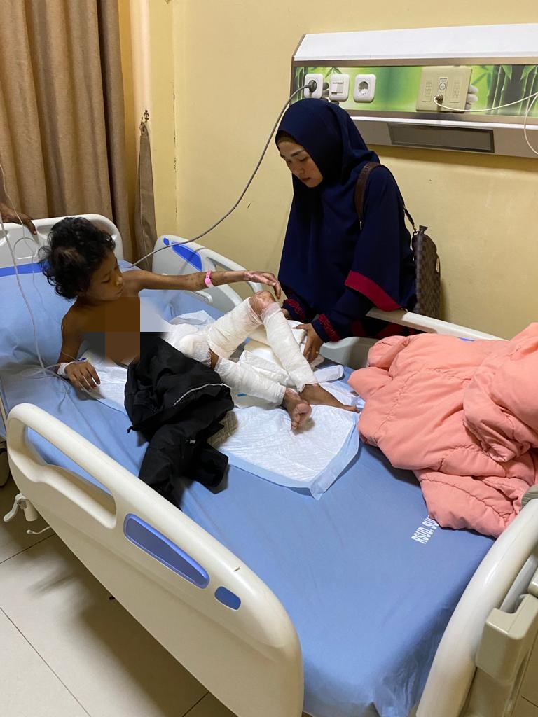 Maisaroh Si Piatu Butuh Uluran Tangan Dermawan