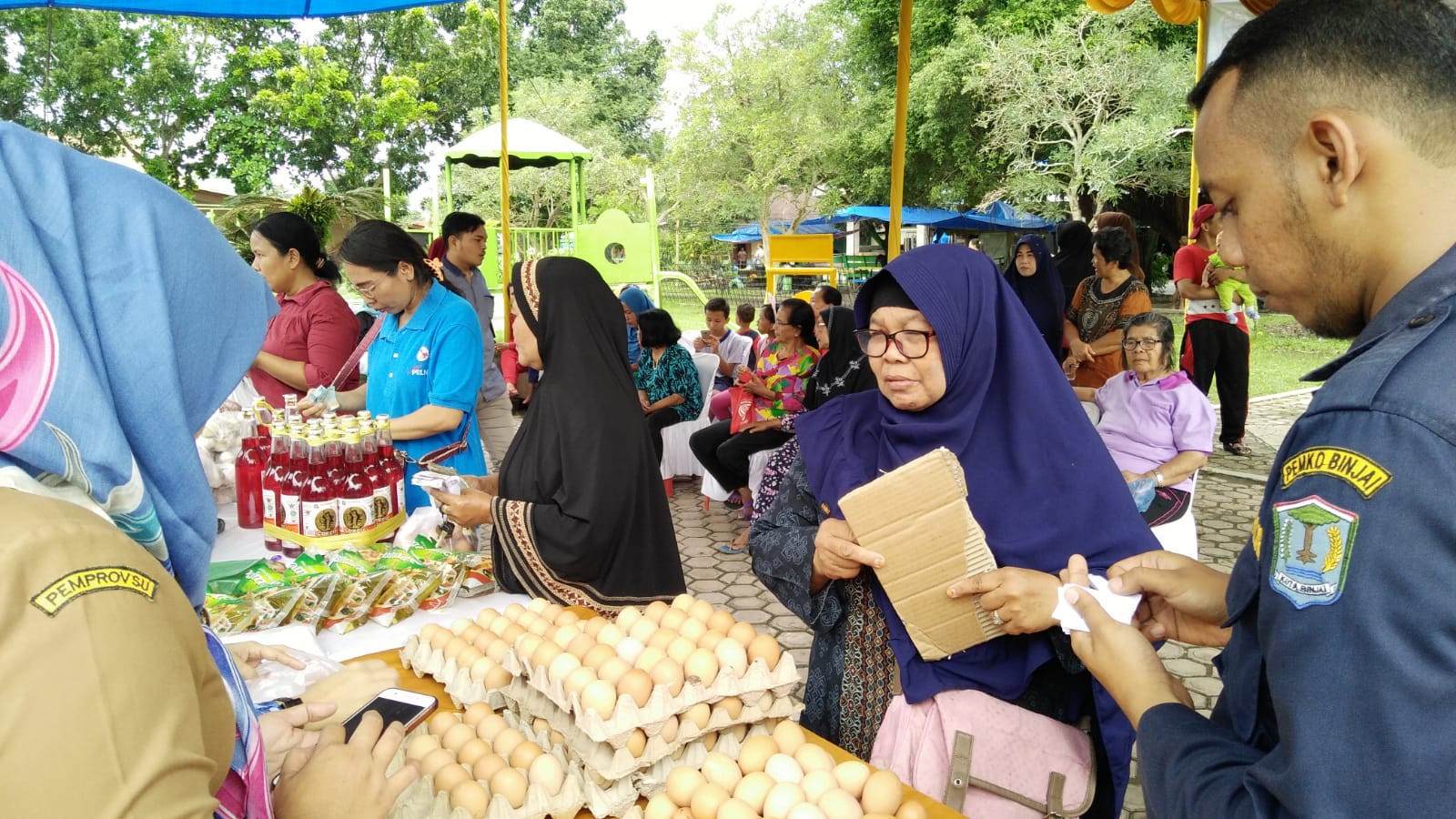 April, Disnakerperindag Binjai Buka Pasar Murah