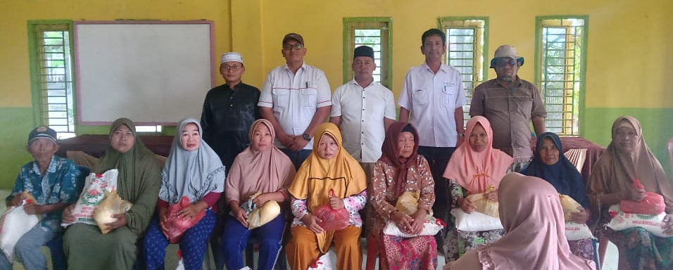 Socfindo Mata Pao Bantu 200 Warga Kurang Mampu