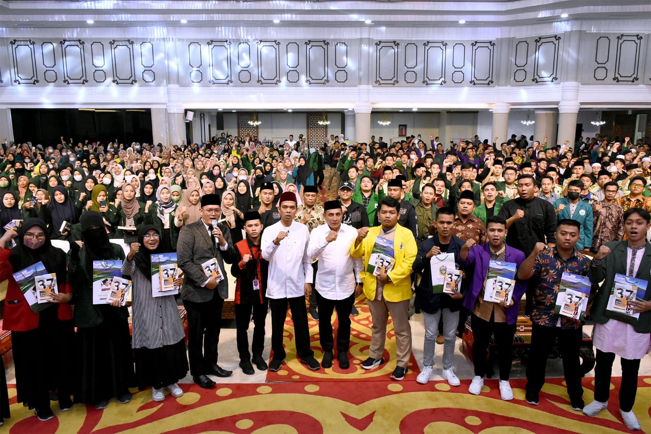 UAS: Mahasiswa Sumut Beruntung Punya Edy Rahmayadi