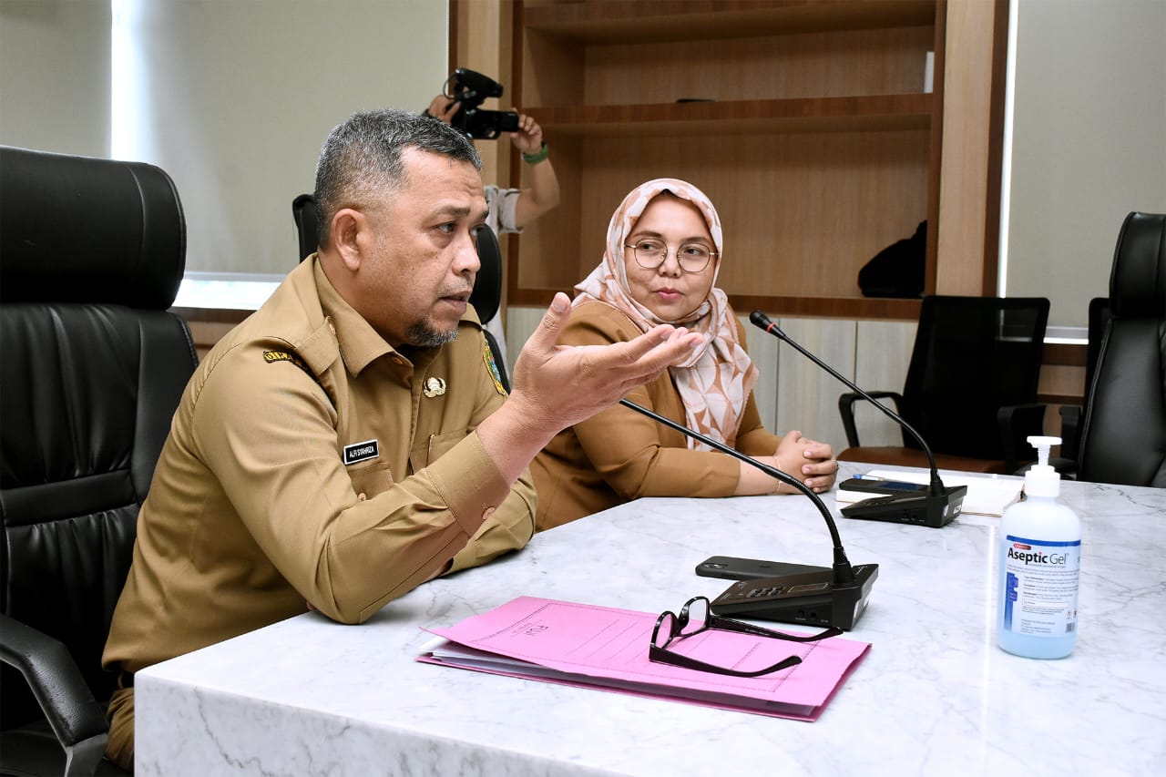 Kajari Langsa Viva Hari Rustaman Digantikan Efrianto