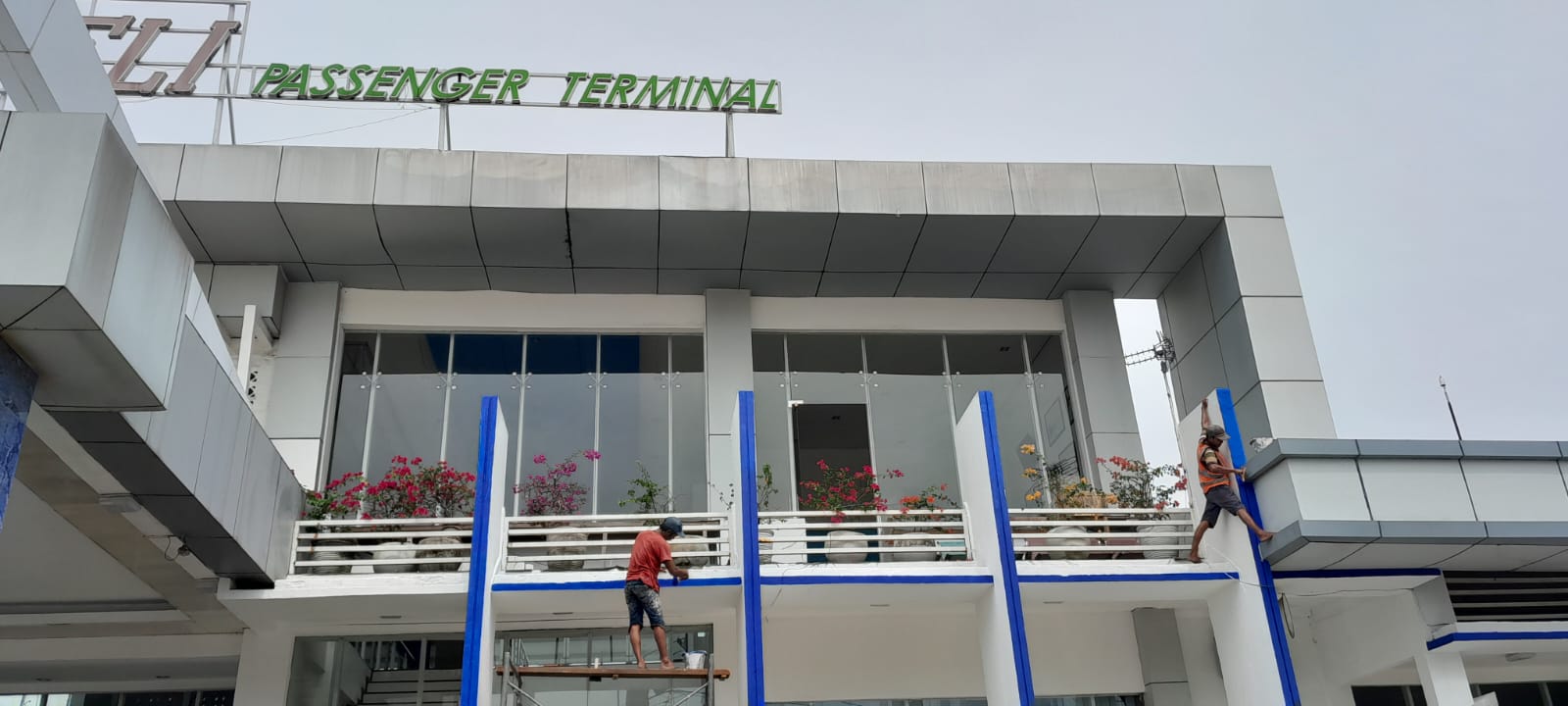 Pekerja Terminal Penumpang Bandar Deli Tanpa Dilengkapi Alat Pengaman