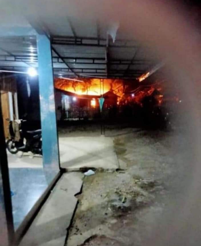 Ribuan Masyarakat Sumut Menyemut Sambut Anies Baswedan Di Bandara Kualanamu