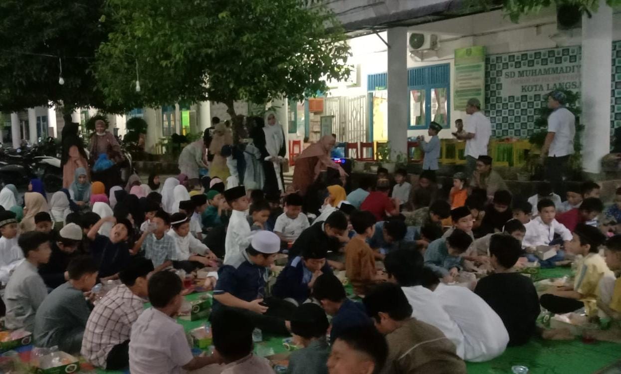 Bukber SD Muhada 2 Langsa Ajang Berbagi Dan Silaturahmi
