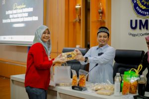 HC UMSU Serahkan 55 Sertifikat Halal Gratis Kepada Pelaku UMKM