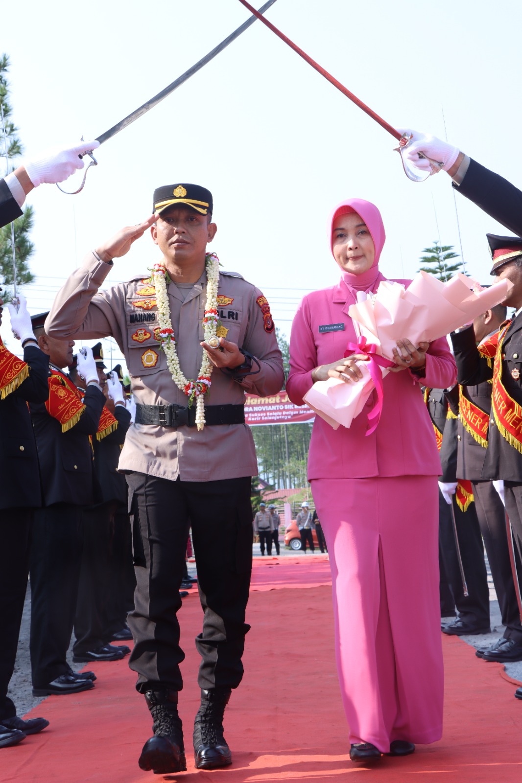 Kapolres Baru Bener Meriah Disambut dengan Prosesi Adat Gayo