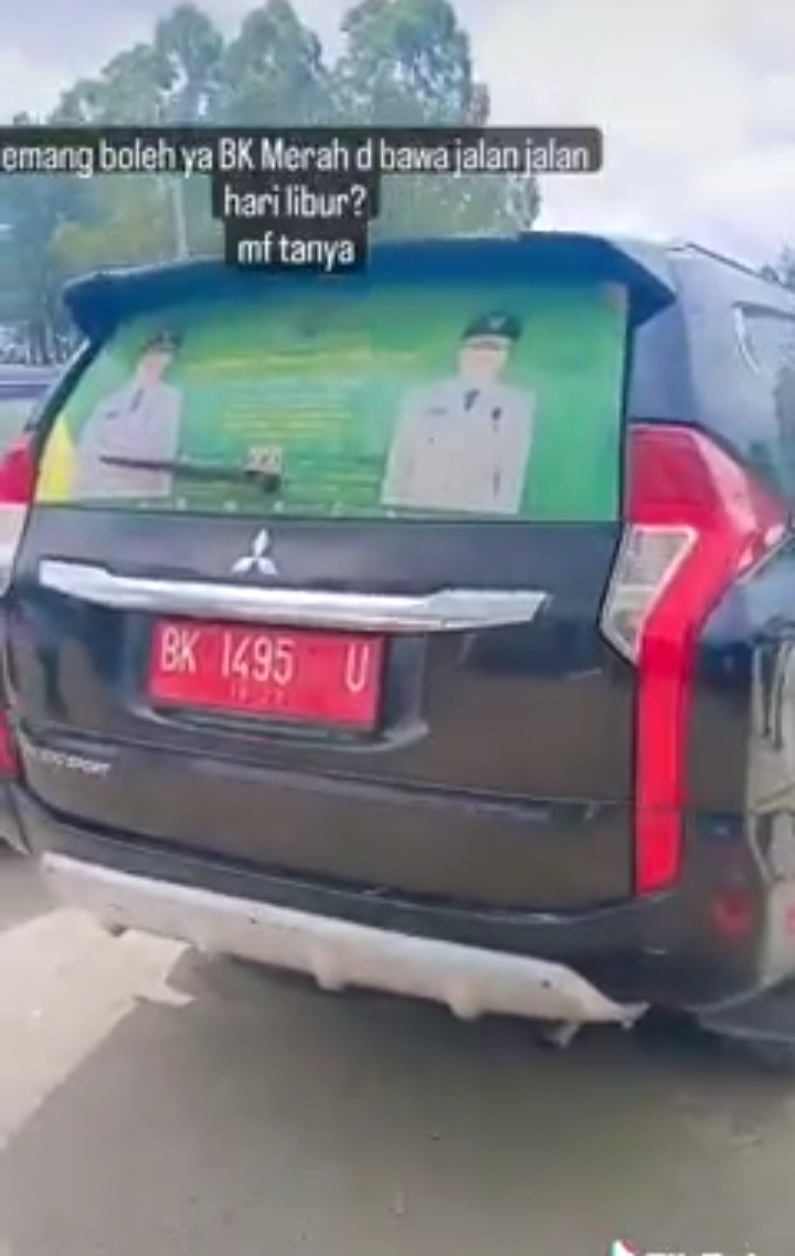 Viral..!! Video Mobnas Oknum Pejabat Labura Berada Di Kaldera Di Hari Libur