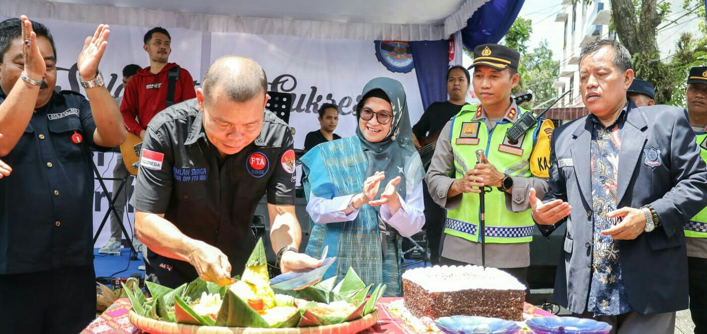 Wali Kota P.Siantar Ajak Komitmen Bagi Kesejahteraan Buruh