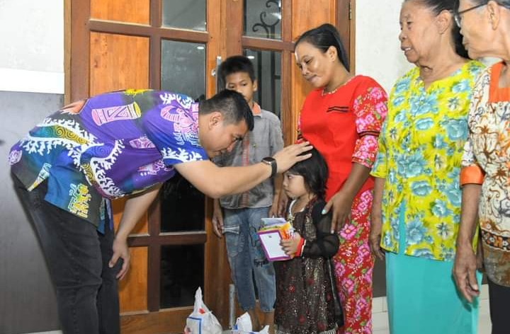 Peringati Hari Paskah, Pemkab Labura Berikan 1000 Paket Bagi Umat Kristiani