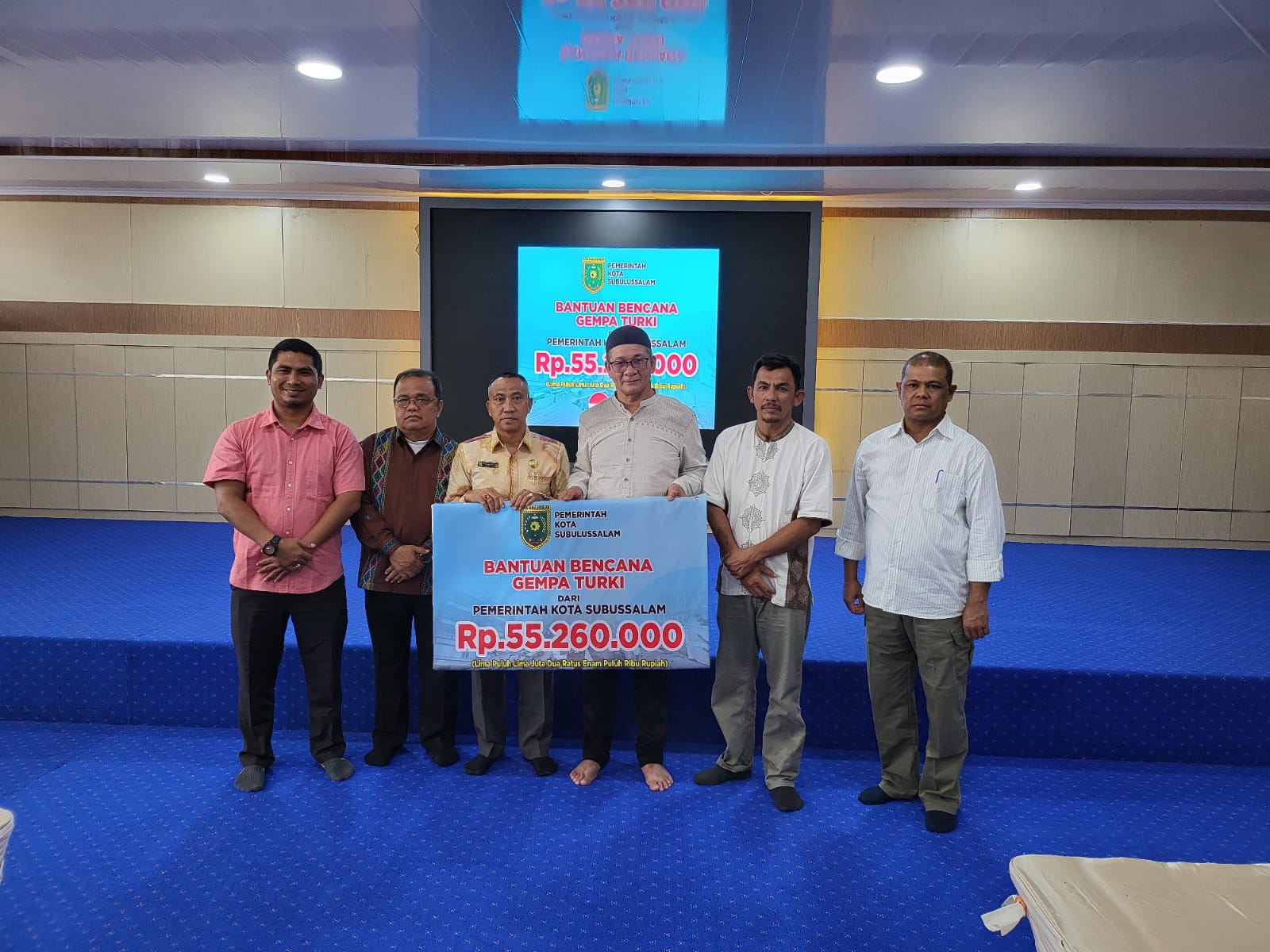 Pemko Subulussalam Serahkan Bantuan Rp55 Juta Untuk Turki