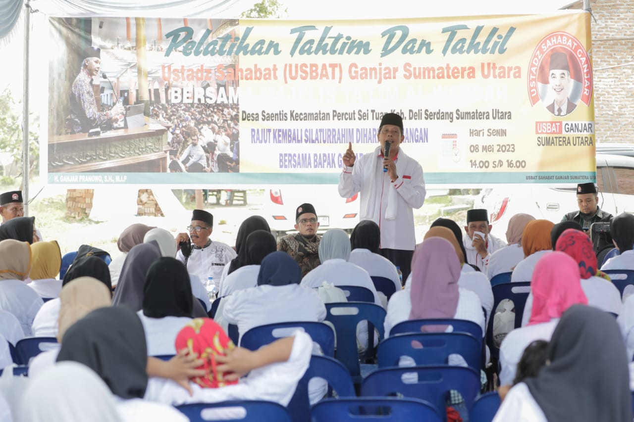 Usbat Ganjar Adakan Pelatihan dan Penuhi Kebutuhan Majelis Taklim di Deli Serdang
