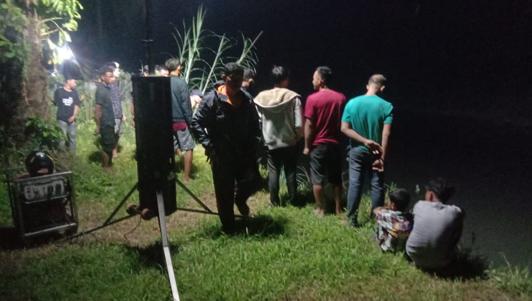 Pekerja Tower Hanyut Saat Mandi Di Sungai Gumit