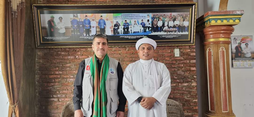 Bicara Kemanusiaan, Hasim Karatas Dari Turky Temui Tuan Guru Batak