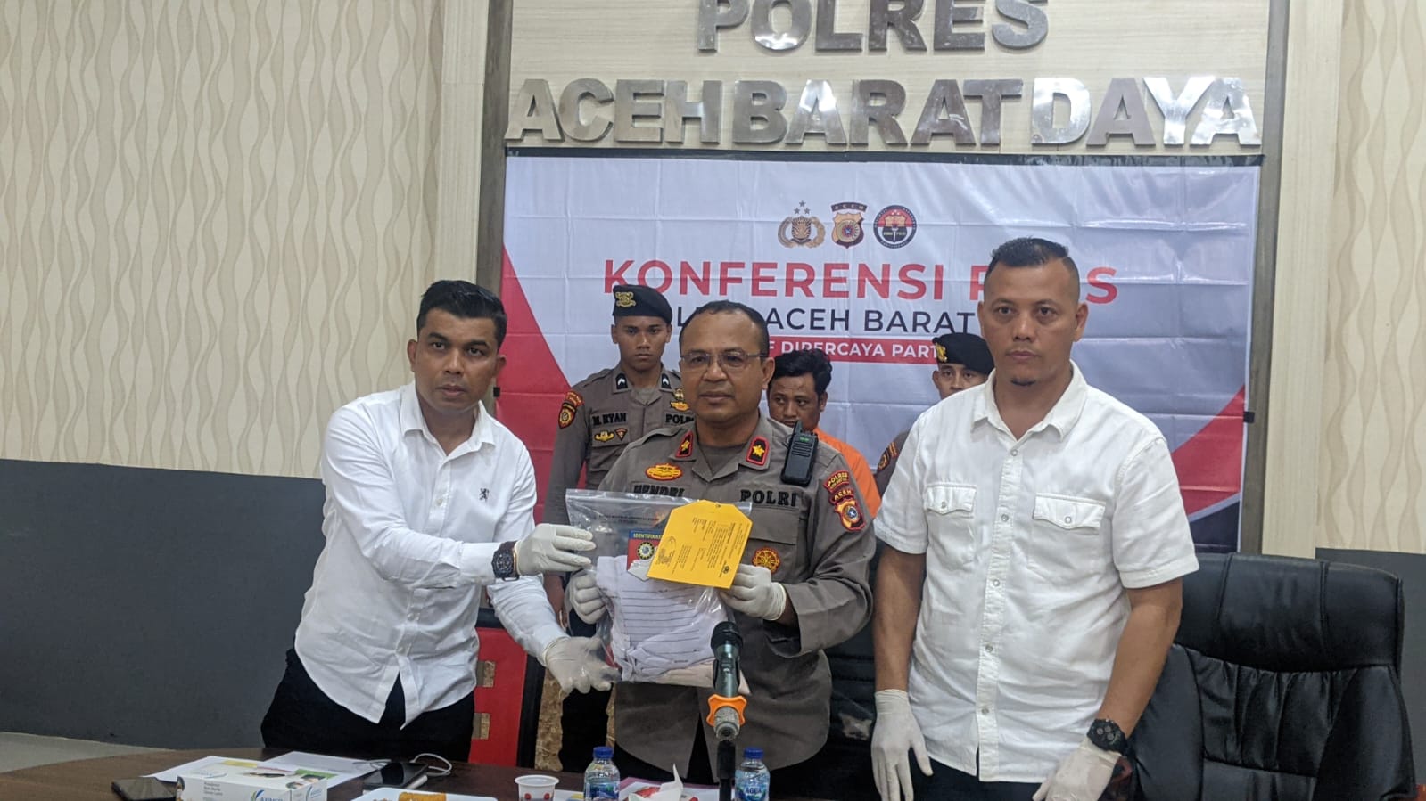 Di Abdya Pemerkosa Anak Di Bawah Umur Diancam 200 Kali Cambuk