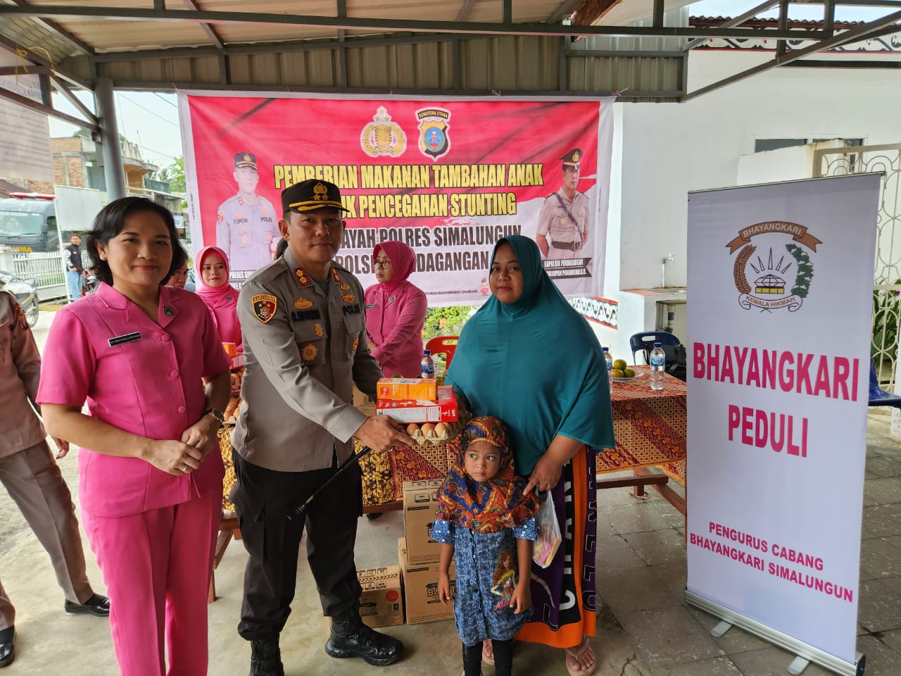 Cegah Stunting Kapolres Simalungun Beri PMT 110 Anak Asuh Tahap IV