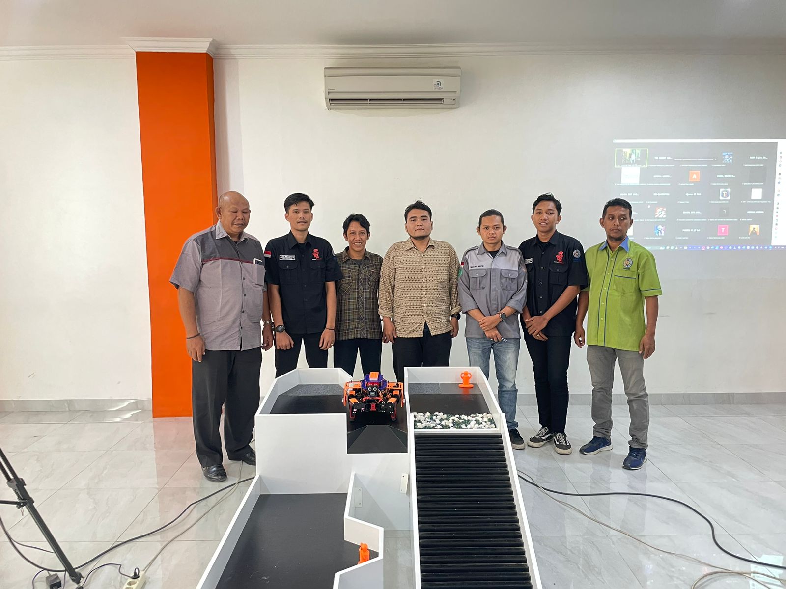 Tim FATEK UMSU Wakili Sumut Ke Kontes Robot Nasional