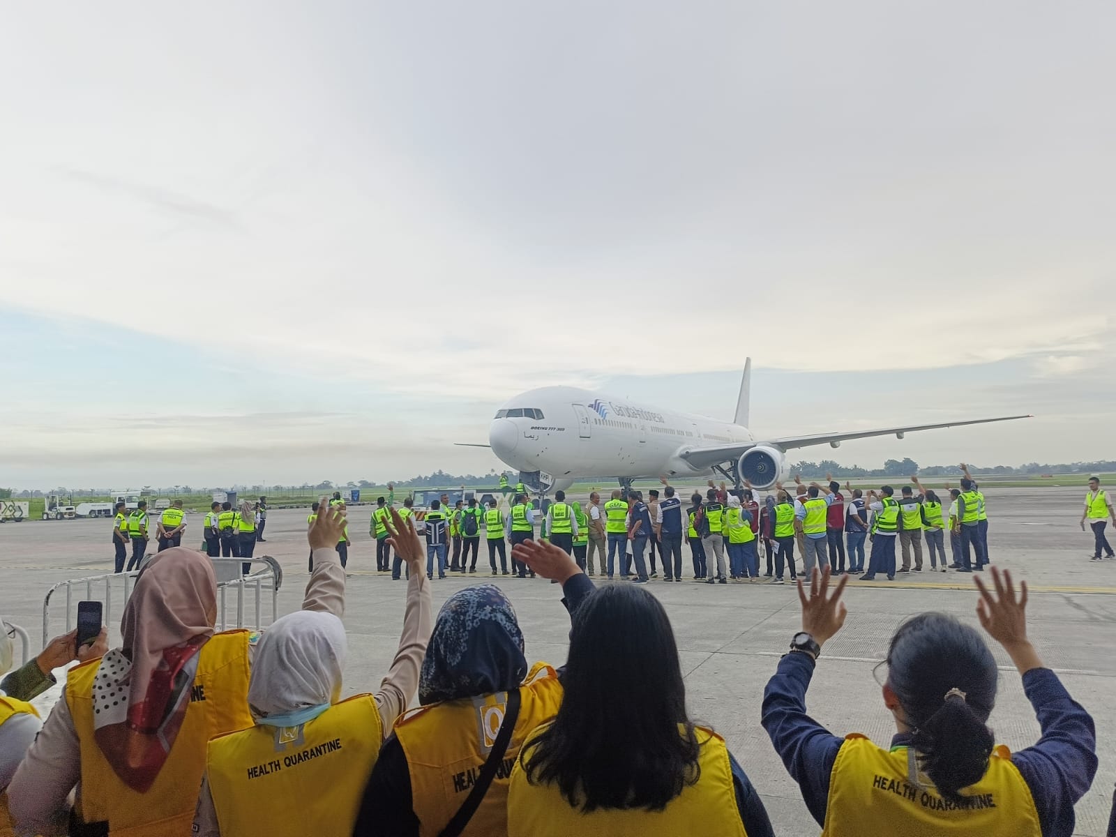 Calhaj Kloter 1 Asal Madina Bertolak Ke Makkah