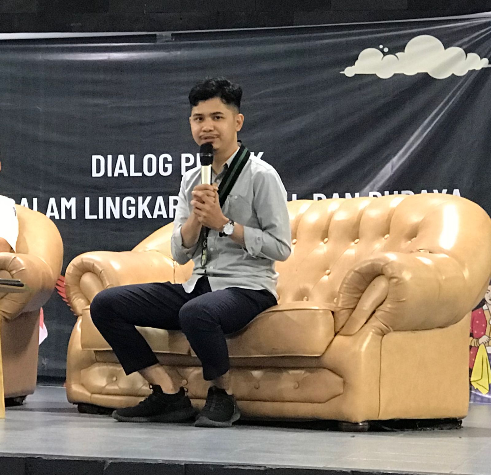 Patronase Politik Yang Merusak Budaya Politik Dan Kepemimpinan